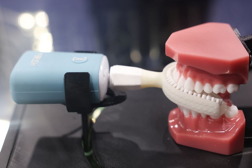 AA1TCFYY CES 2026 Launches with Cutting-Edge Tech - AI Mirror to Robot Dogs