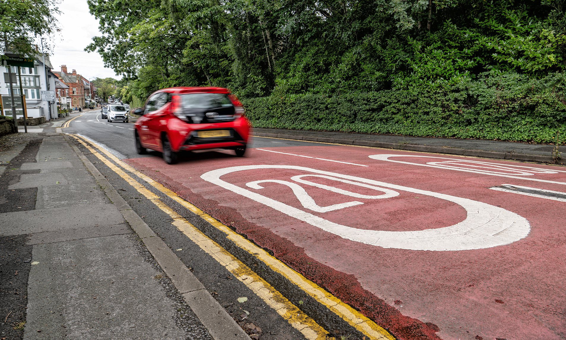Speed limits are slashed down to 20mph on thousands of streets in ...