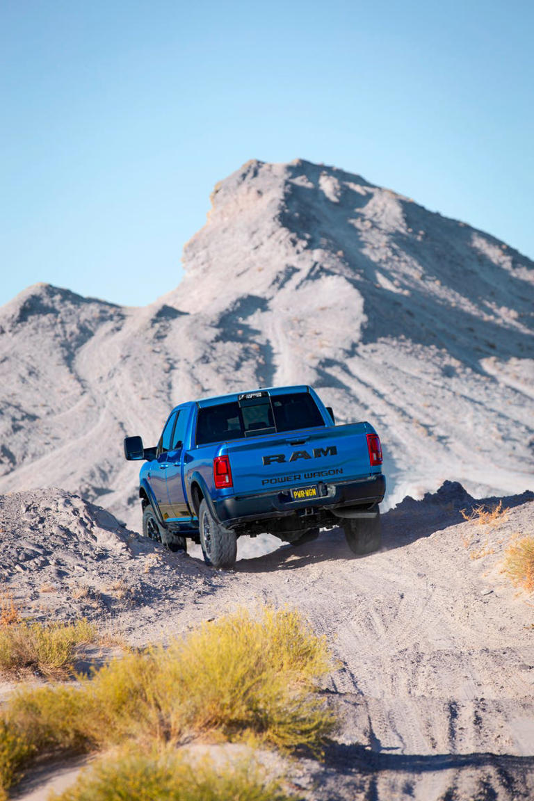 Gallery: Ram Power Wagon with 6.7-liter Cummins turbo diesel photos