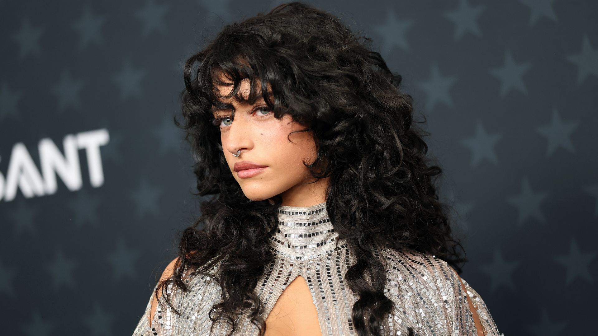 Odessa A’zion’s curly hair era sparks debate Here’s why