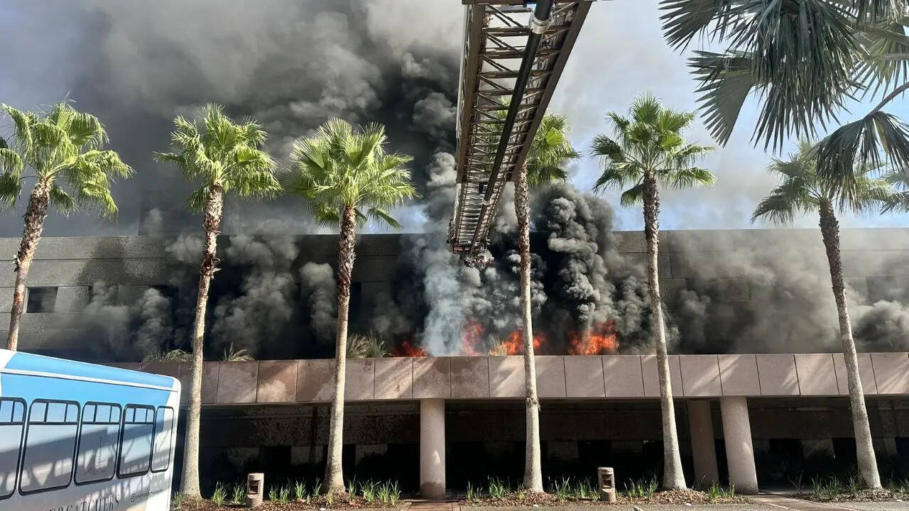 Tampa Bay fire: Chaos at Grand Hyatt Hotel as massive blaze guts ...