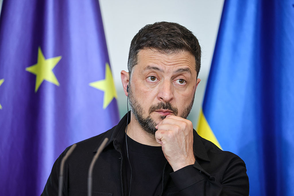 Zelenskyy wins concessions in revised deal<br><br>