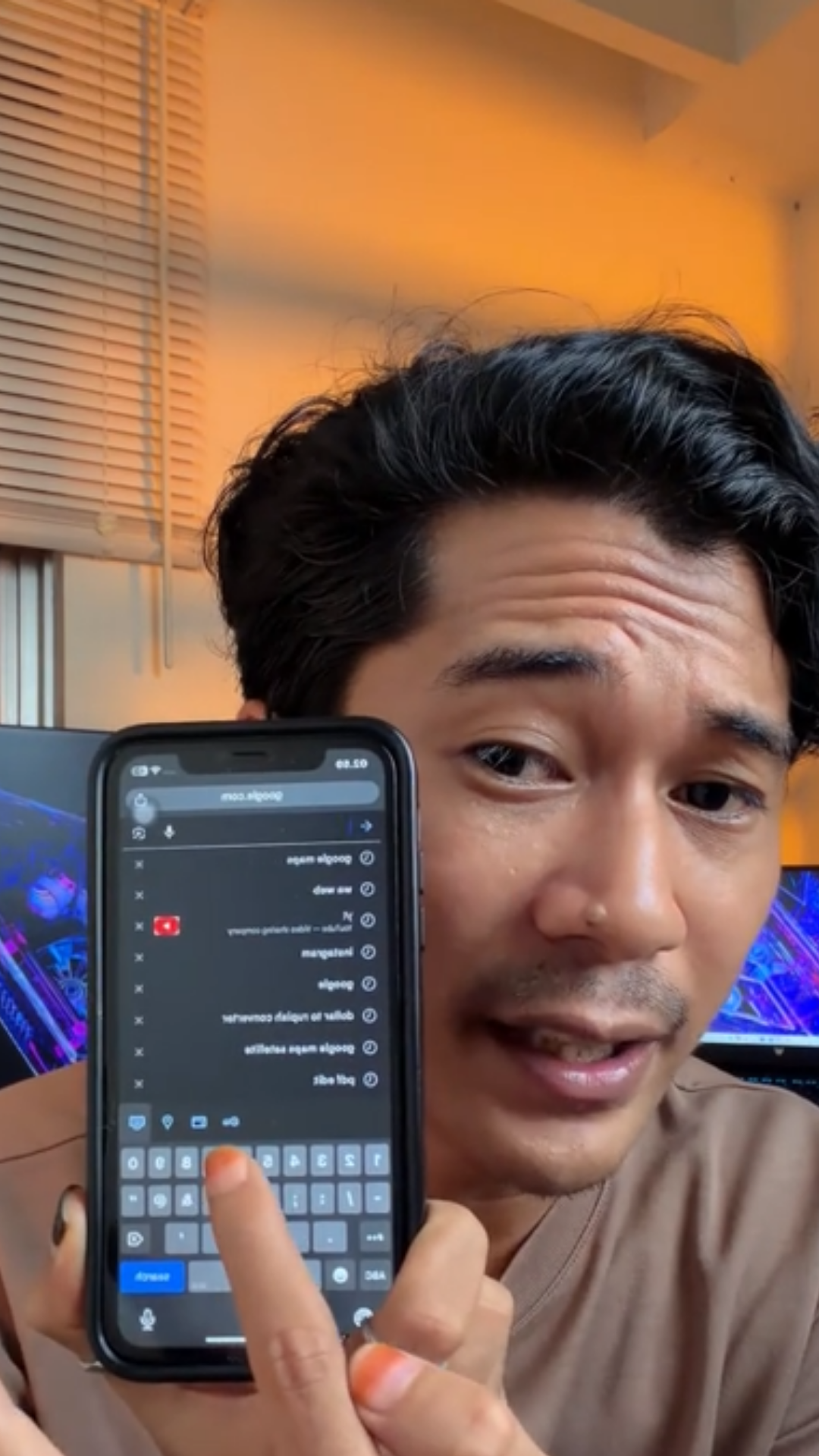 Orang Jawa menggunakan kata sayah dalam percakapan sehari-hari