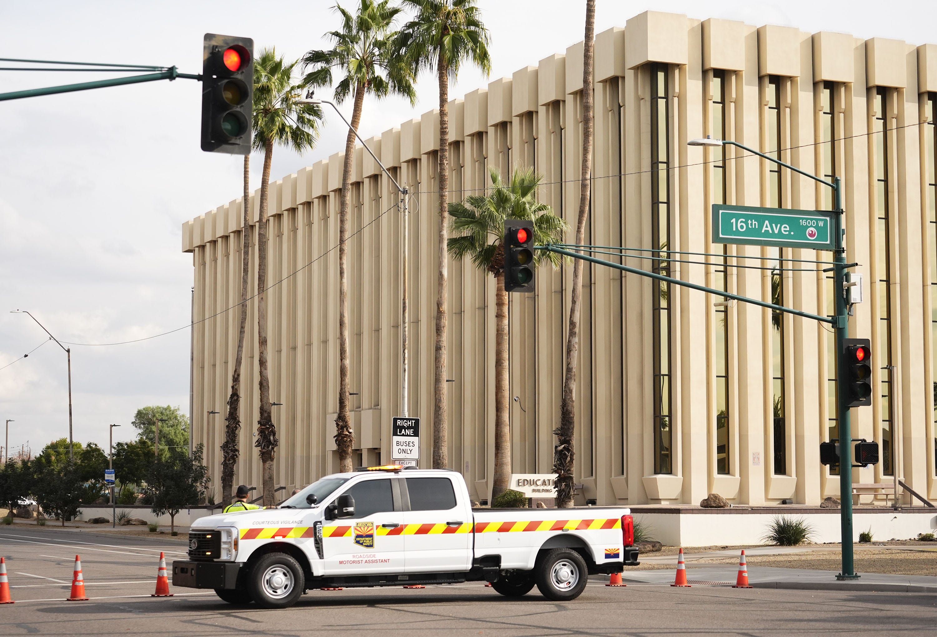 Arizona Supreme Court evacuated due to suspicious package
