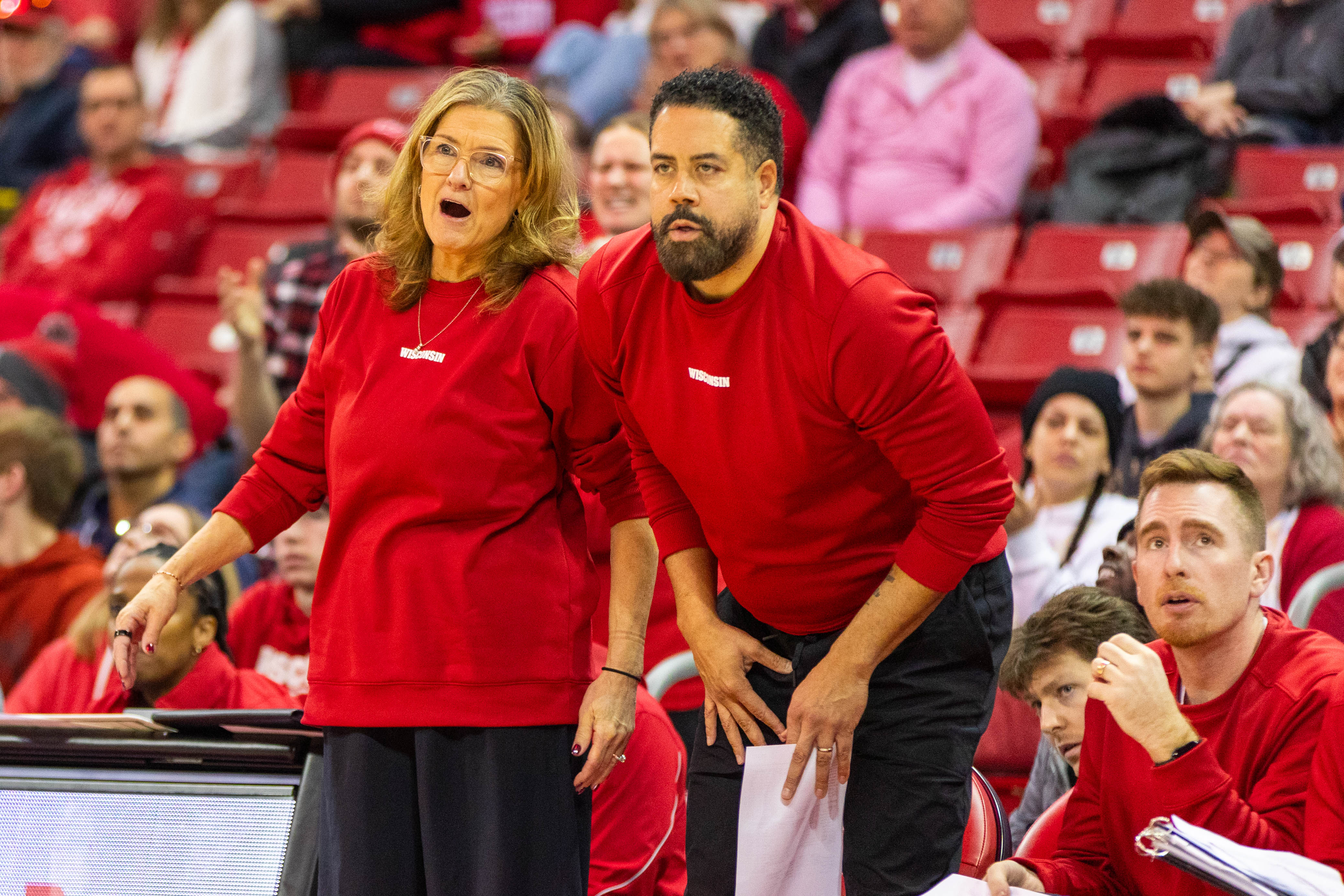 Wisconsin basketball gets commitment from California forward Vivian Grenald