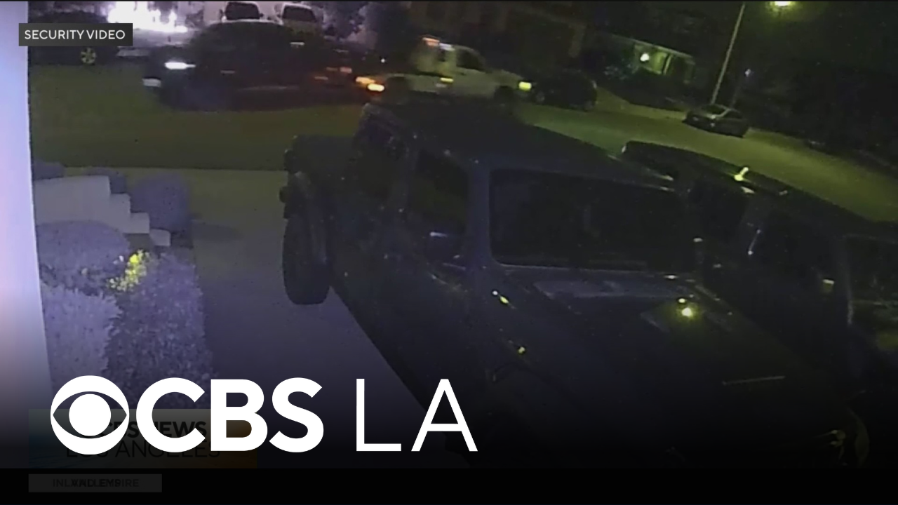 Thieves in tow truck caught on camera stealing vehicle from San ...