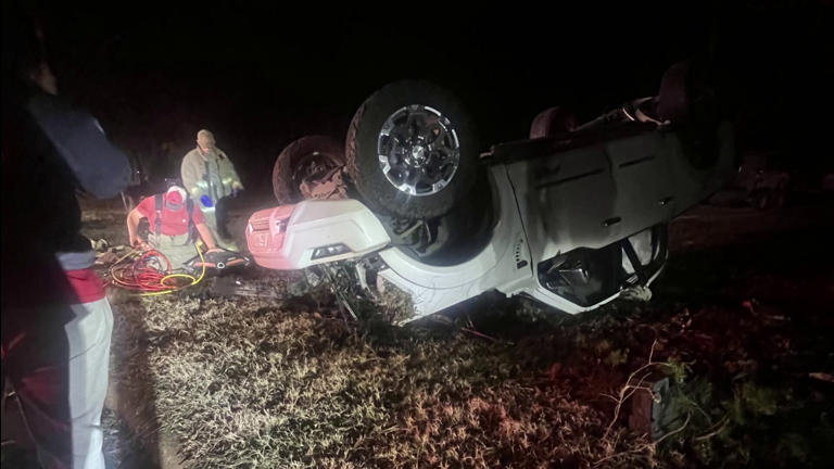 Police lieutenant now charged with battery after suspected DUI crash ...
