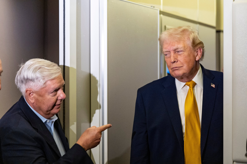 Republicans skeptical of Iran war sound off about Lindsey Graham’s ties ...