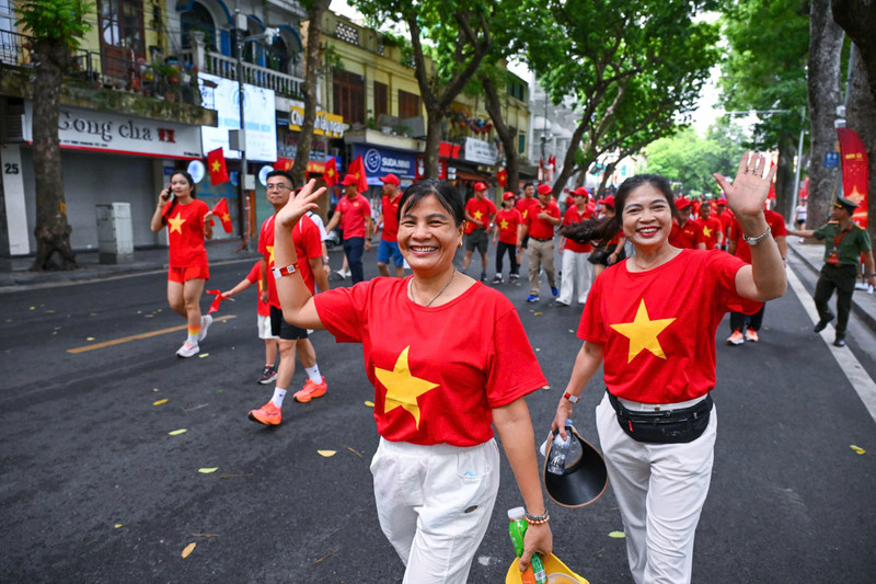 Chương trình 'Cùng Việt Nam tiến bước' Vượt Mốc 3.121 Xã - thể thao news from VietnamPlus