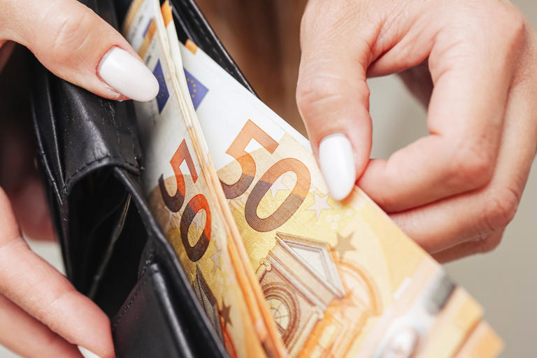 « Ma banque pense-t-elle que je suis riche ? » : voici le montant à ...