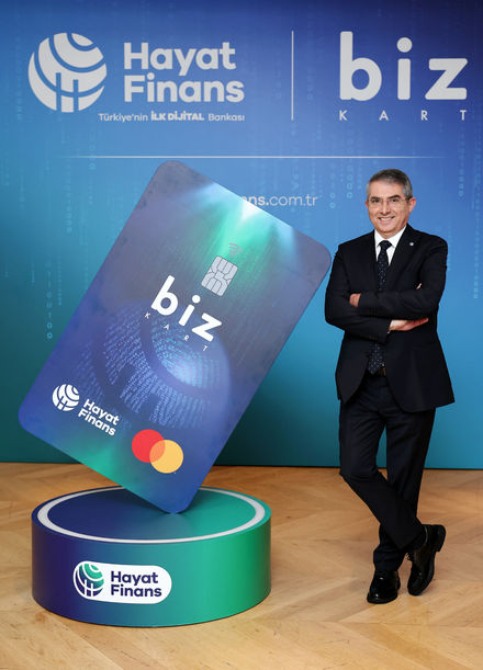 Hayat Finans: Aile Bankacılığı için 'Biz Kart'ı Sundu - finans news from Habertürk