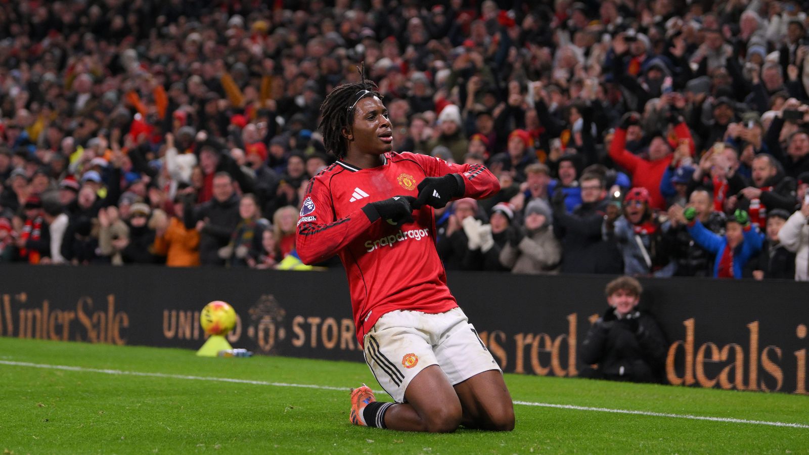 Patrick Dorgu celebrates scoring for Manchester United.