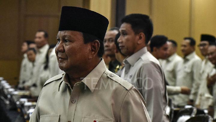 Prabowo rapat dengan Bahlil hingga Rosan di Hambalang