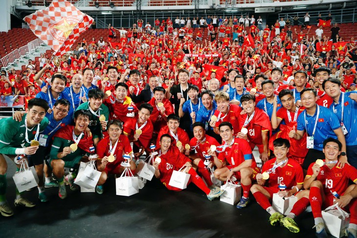 Trang phục đội tuyển Việt Nam: Biểu tượng đồng hành cùng mọi thế hệ trước thềm VCK U23 châu Á