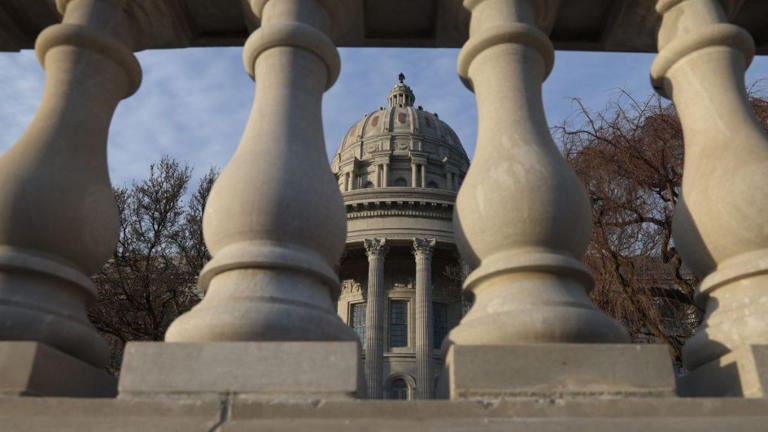 Missouri Supreme Court, lots of judges are on the ballot. What it means ...