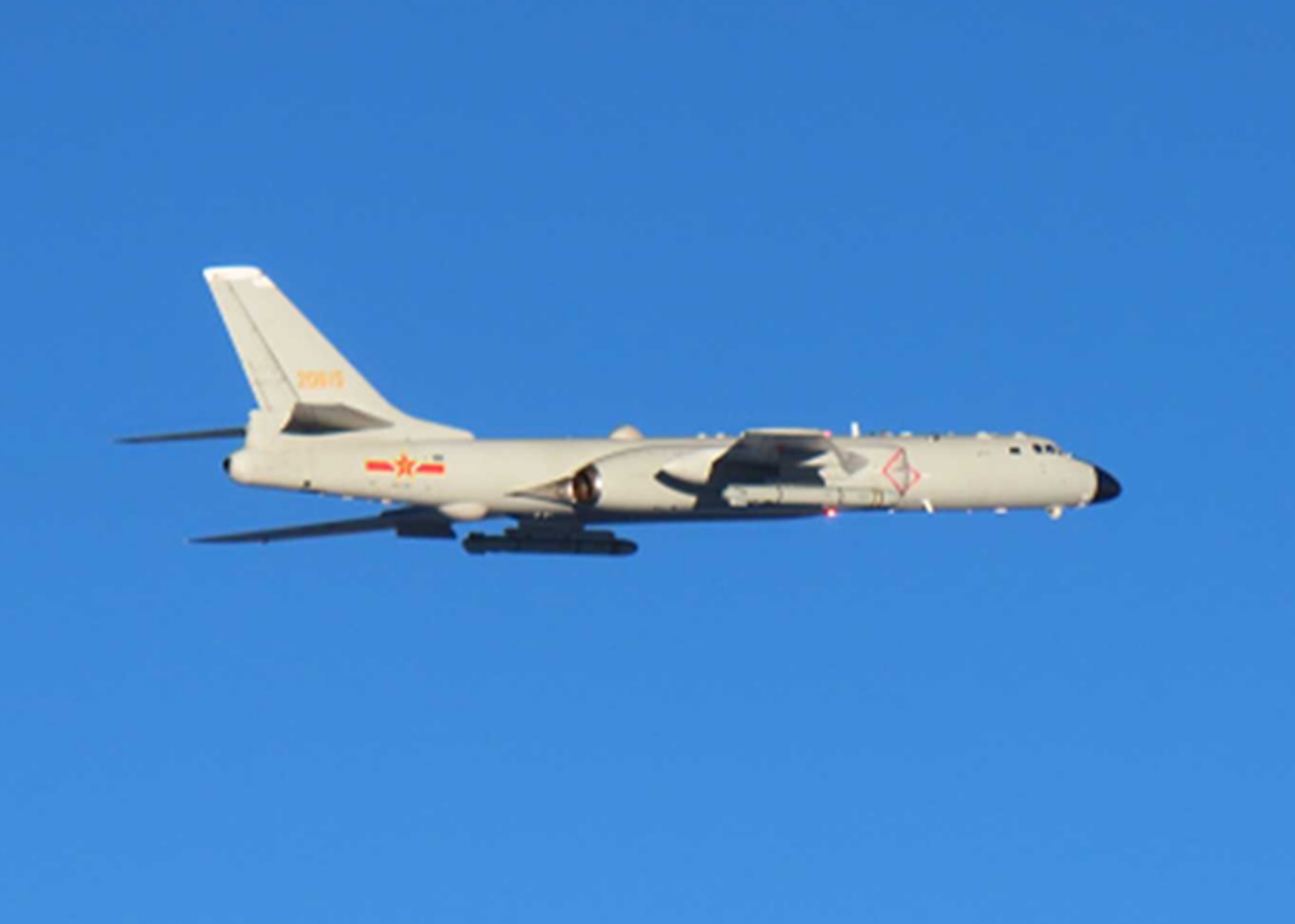 Photo shows armed Chinese bomber intercepted by US ally<br><br>