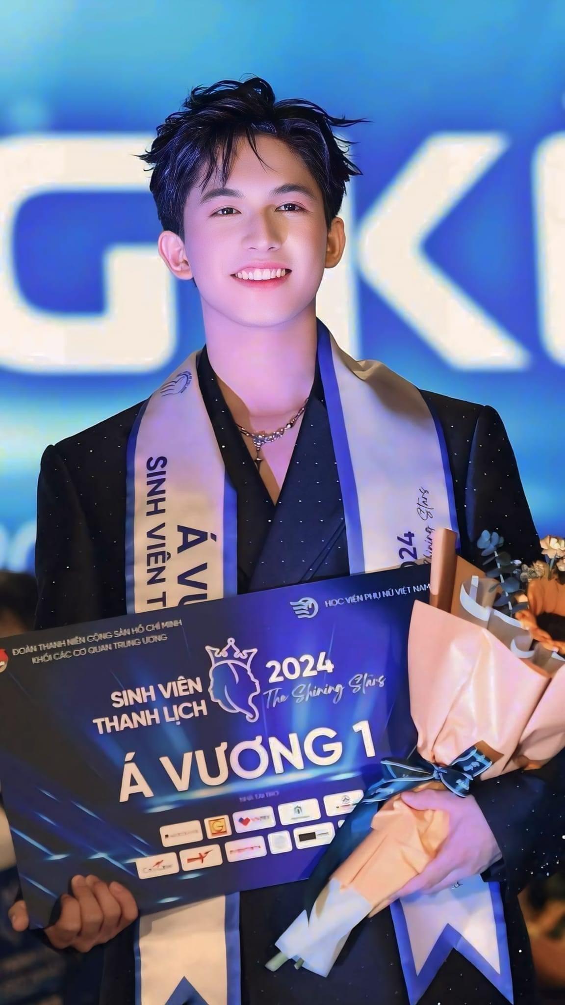 Á vương Sinh viên Thanh lịch 2024 công khai chuyển giới