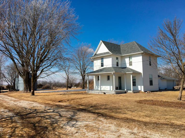 I bought my great-grandparents’ 1908 farmhouse—and brought it back to ...