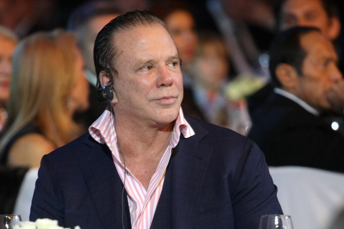 Mickey Rourke dons wig to flee LA home in shambles, checks into £400-a ...