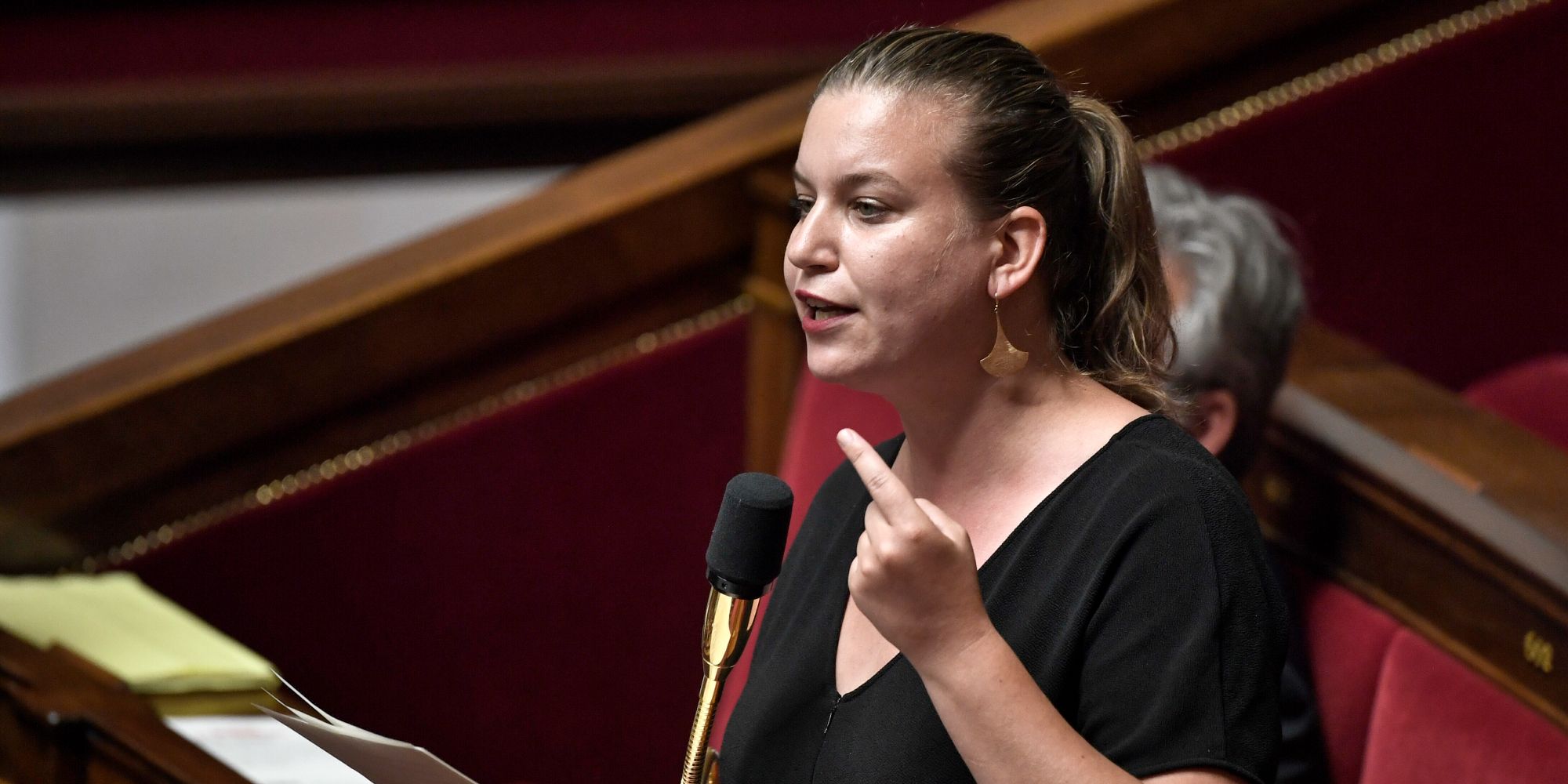 Venezuela : Mathilde Panot accuse Emmanuel Macron de s'être « couché ...