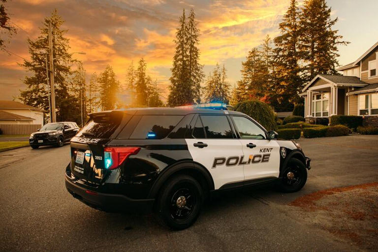 Kent police arrest suspect tied to 2023 Subway standoff after license ...