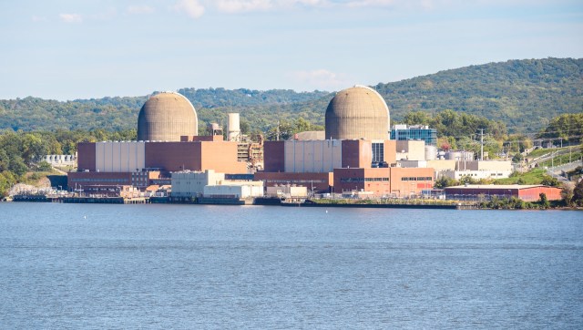 Government drops $800 million on 2 nuclear technology projects ...
