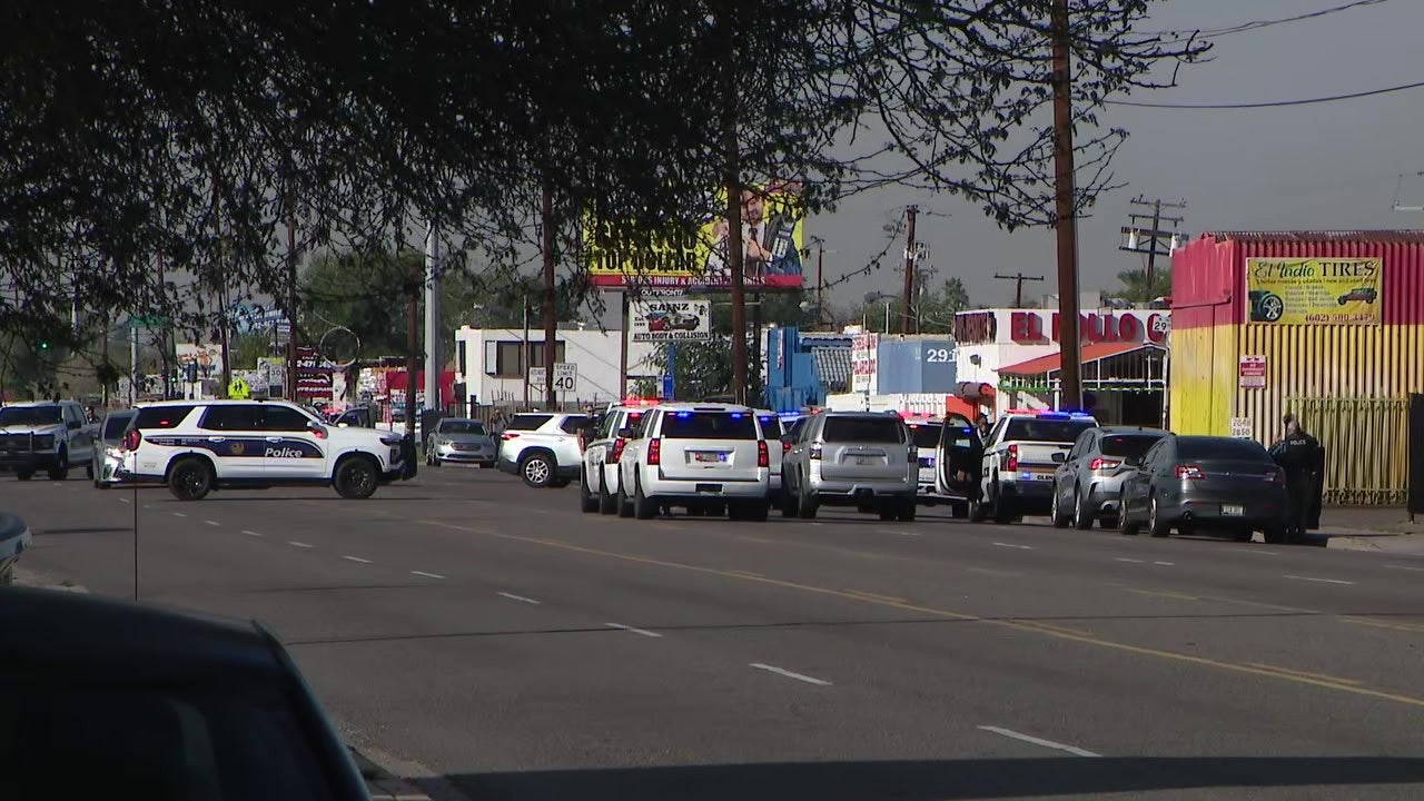 Aggravated assault suspect dies after being shot by Glendale officers: PD