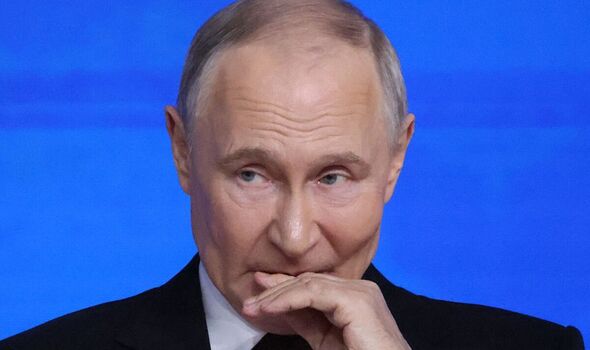 Putin on brink as army accuses Kremlin of 'carnage and betrayal' in Ukraine