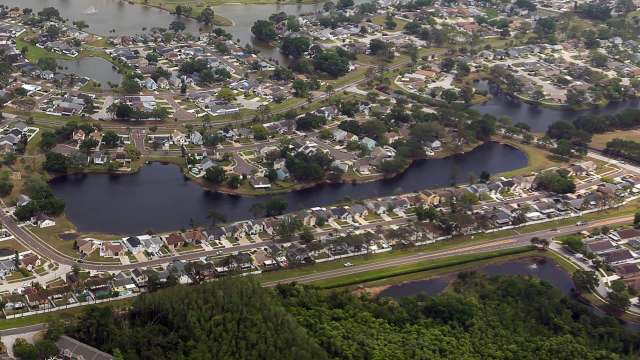 New report uncovers startling reason nearly half of American homeowners ...