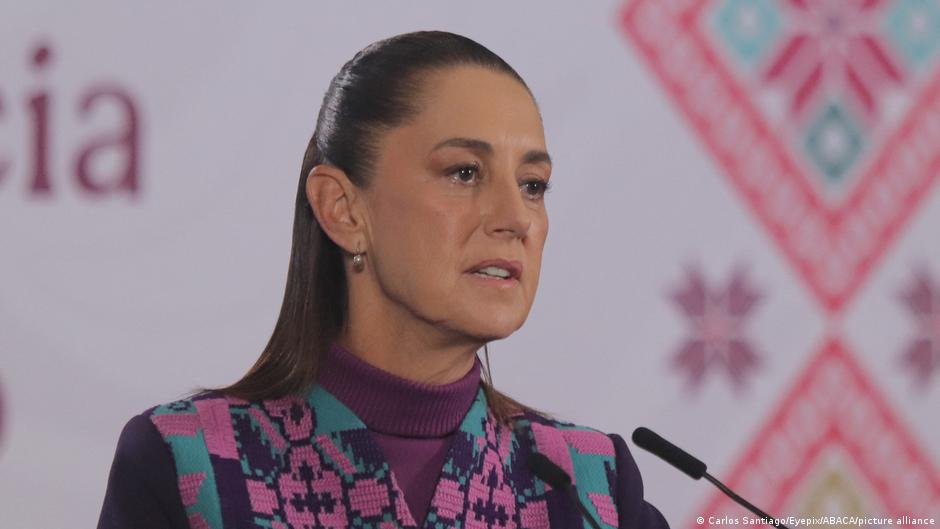 Presidenta de México llama a la calma tras muerte de capo narco