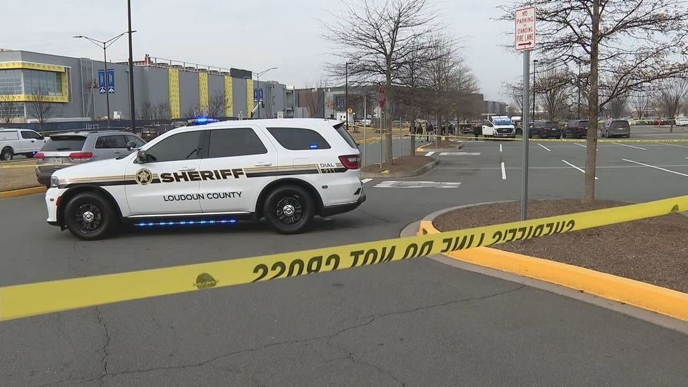 Attempted bank robbery suspect shot, killed by deputies outside ...