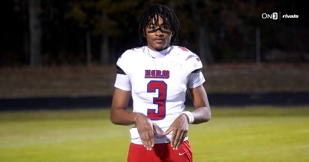 Kentucky lands 2026 4-star safety Andre Clarke: 'The bond was always there'