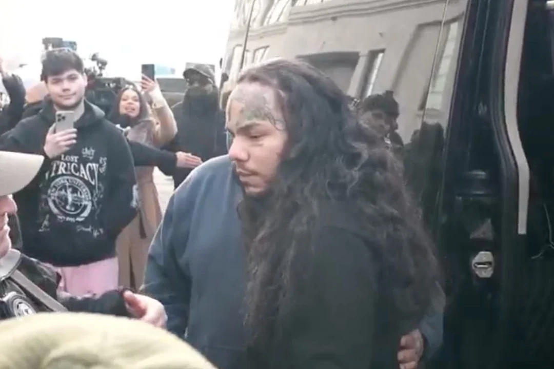 6ix9ine turns himself in to start three-month jail sentence