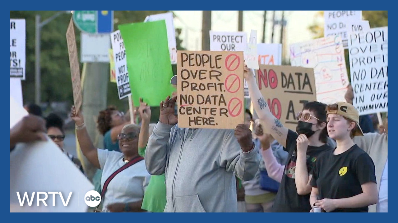Indianapolis city-county councilors look to draft new data center