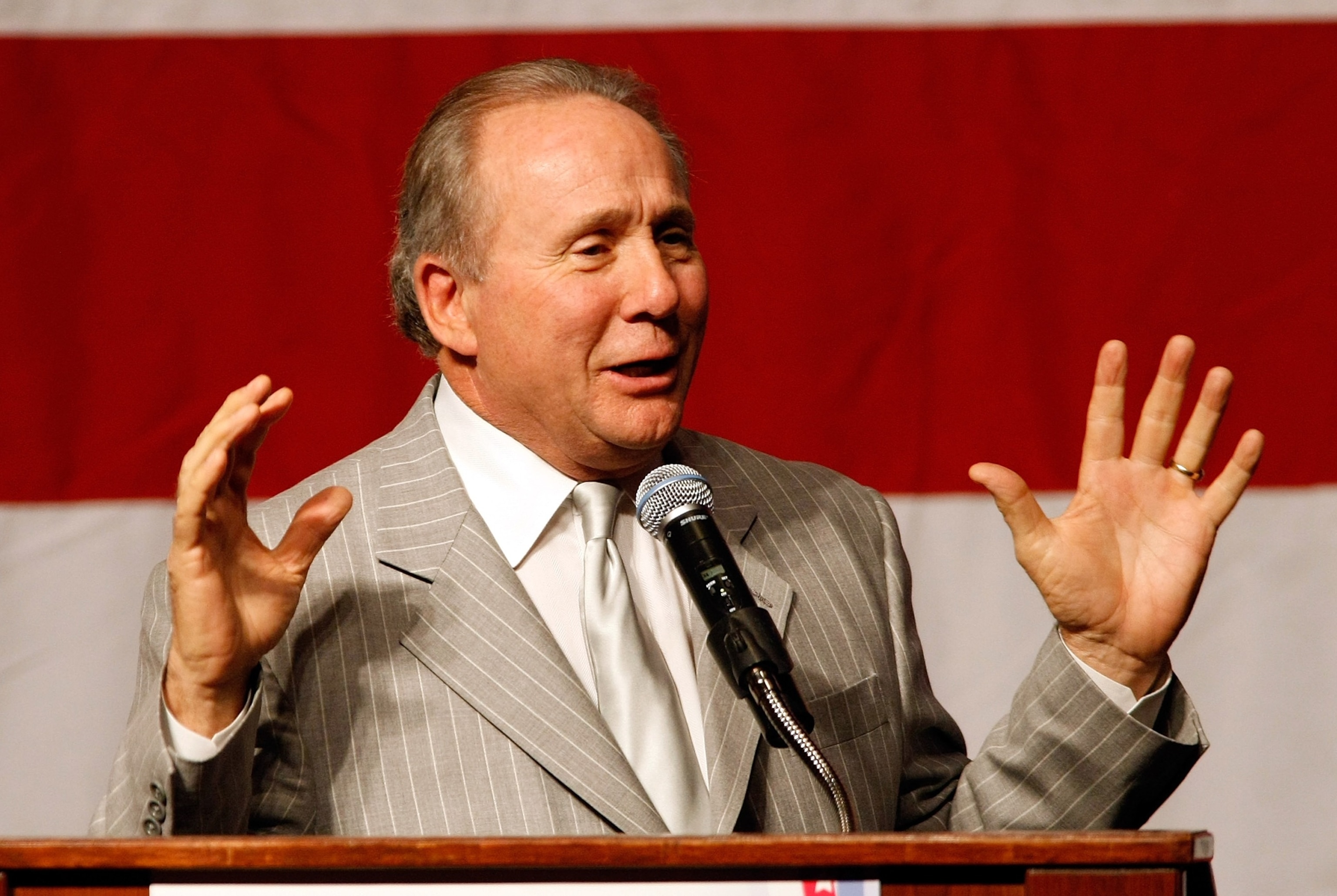 Michael Reagan, son of former President Ronald Reagan, has died, family says<br>