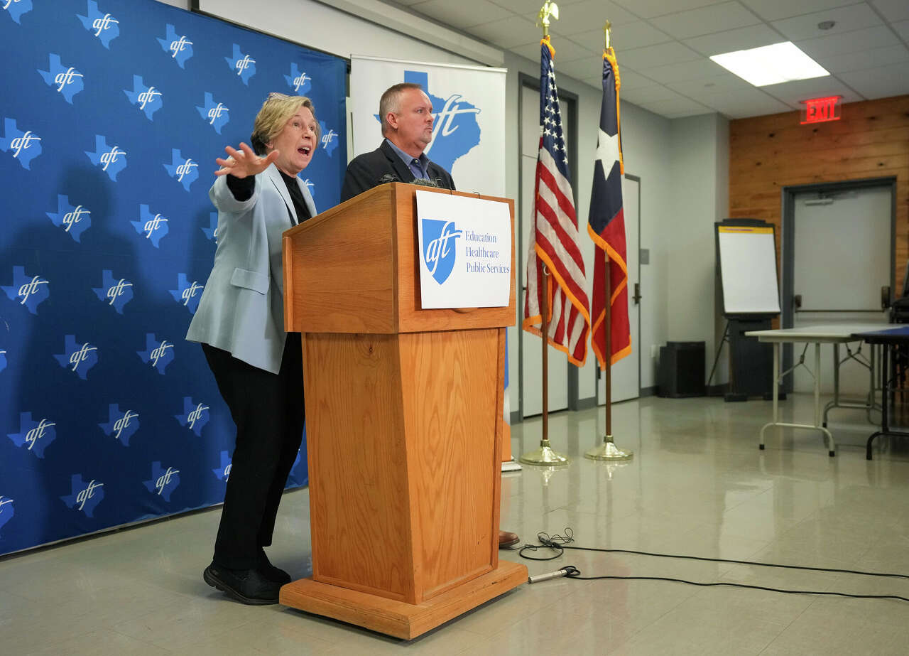 Texas teachers union files lawsuit against TEA over Charlie Kirk ...