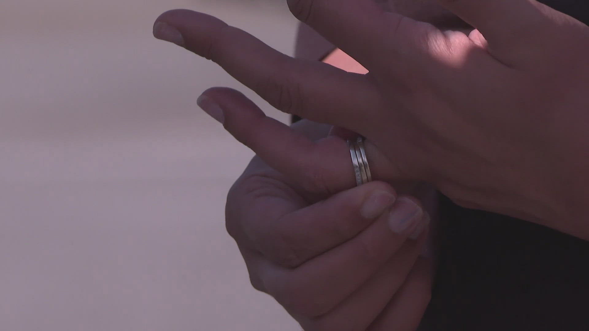 Wife mourns husband killed after reportedly pulling gun on officers ...