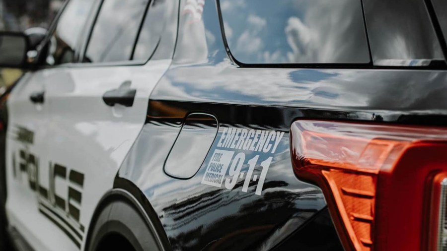 SWAT arrests barricaded man suspected of stabbing girlfriend in Alhambra<br>