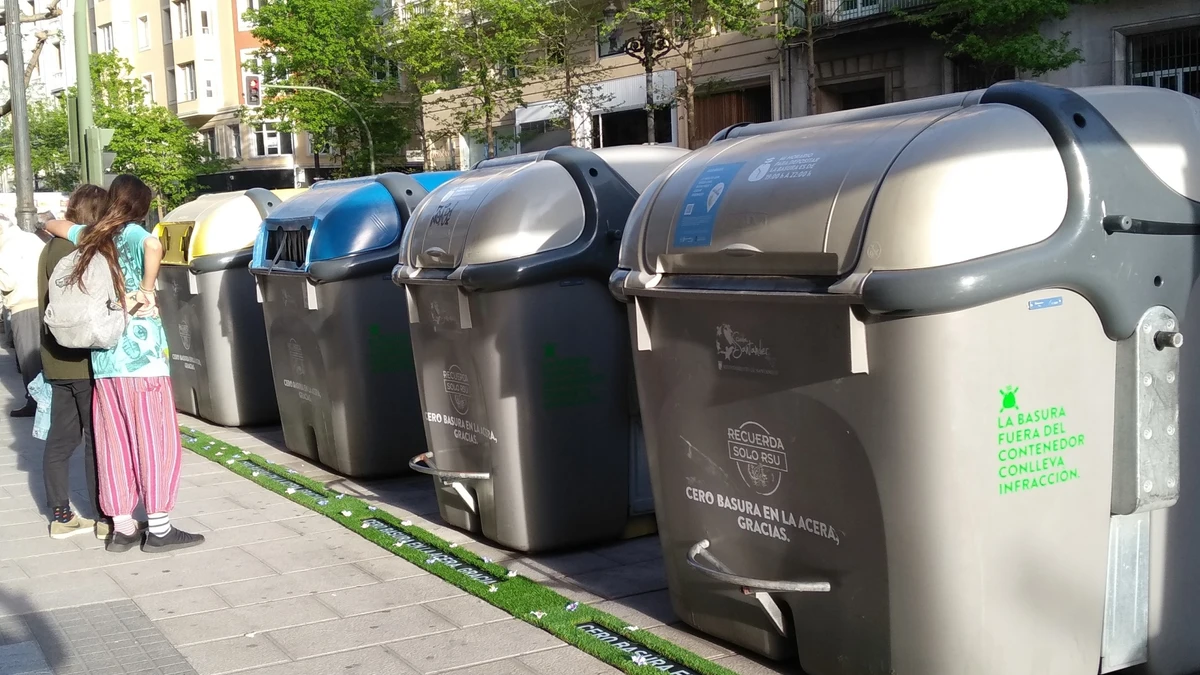 Santander ofrece un descuento del 30% en la tasa de basuras a quien se ...