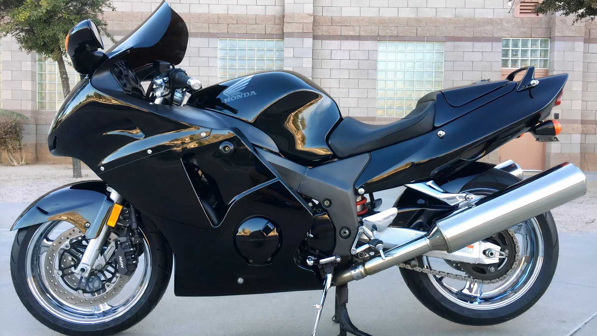 1998 Honda CBR1100XX Super Blackbird
