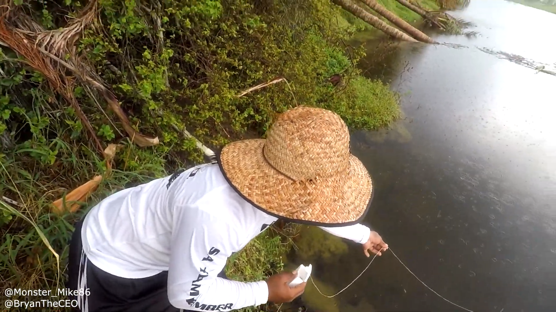 Unbelievable catch made with nothing but dental floss