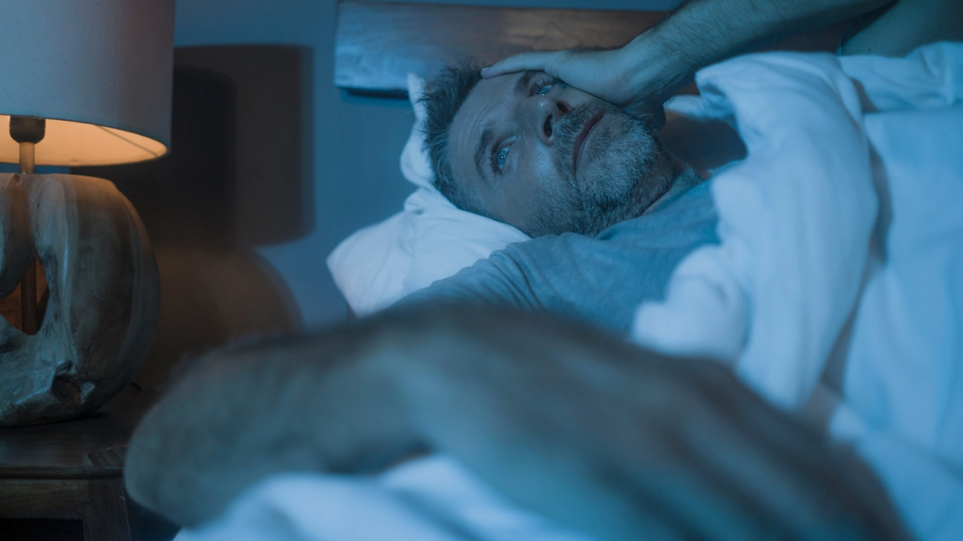 Trouble sleeping? Doctors say eating two fruits before bed may help