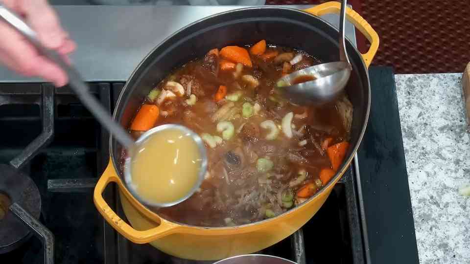 The French onion beef stew that sets a new standard for cold weather ...