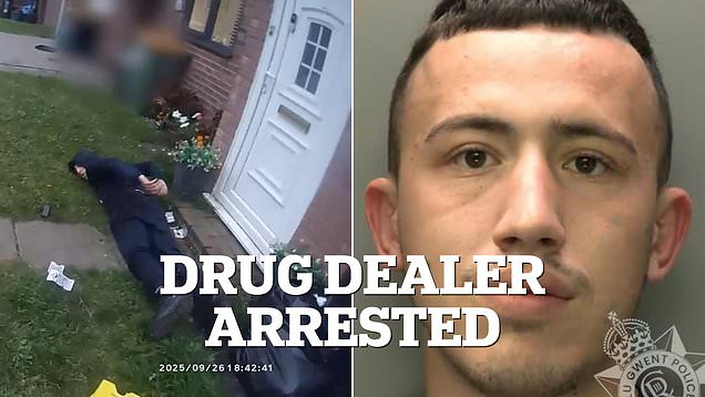 Drug dealer arrested after being seen with a machete