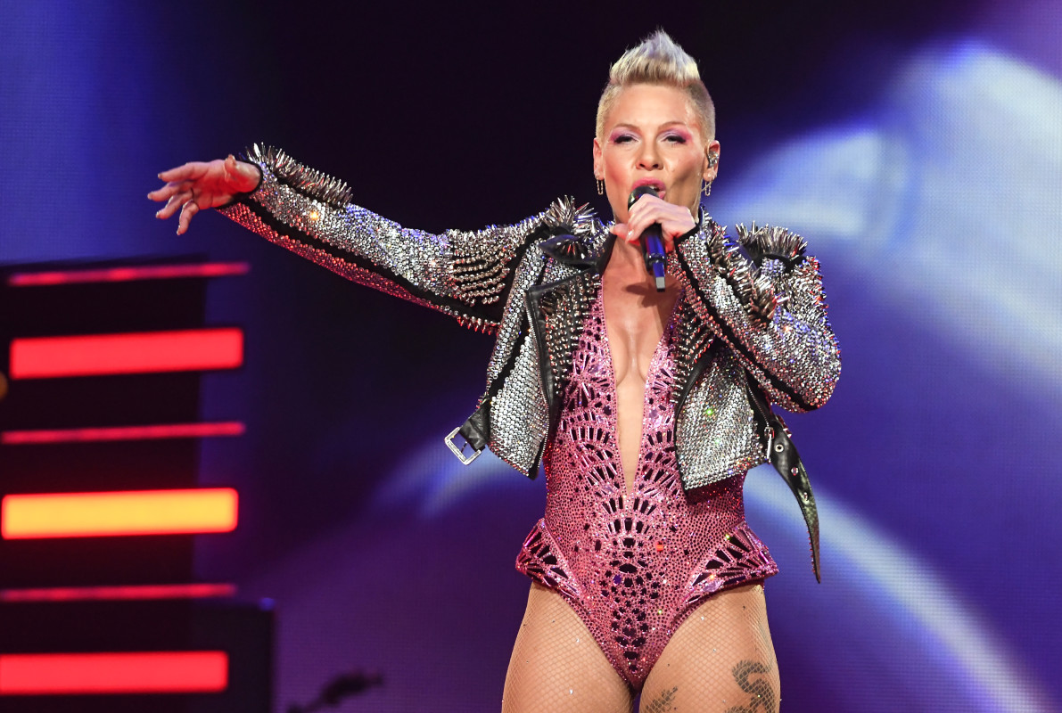 Pink’s classic song hits 1 billion streams after 13 years