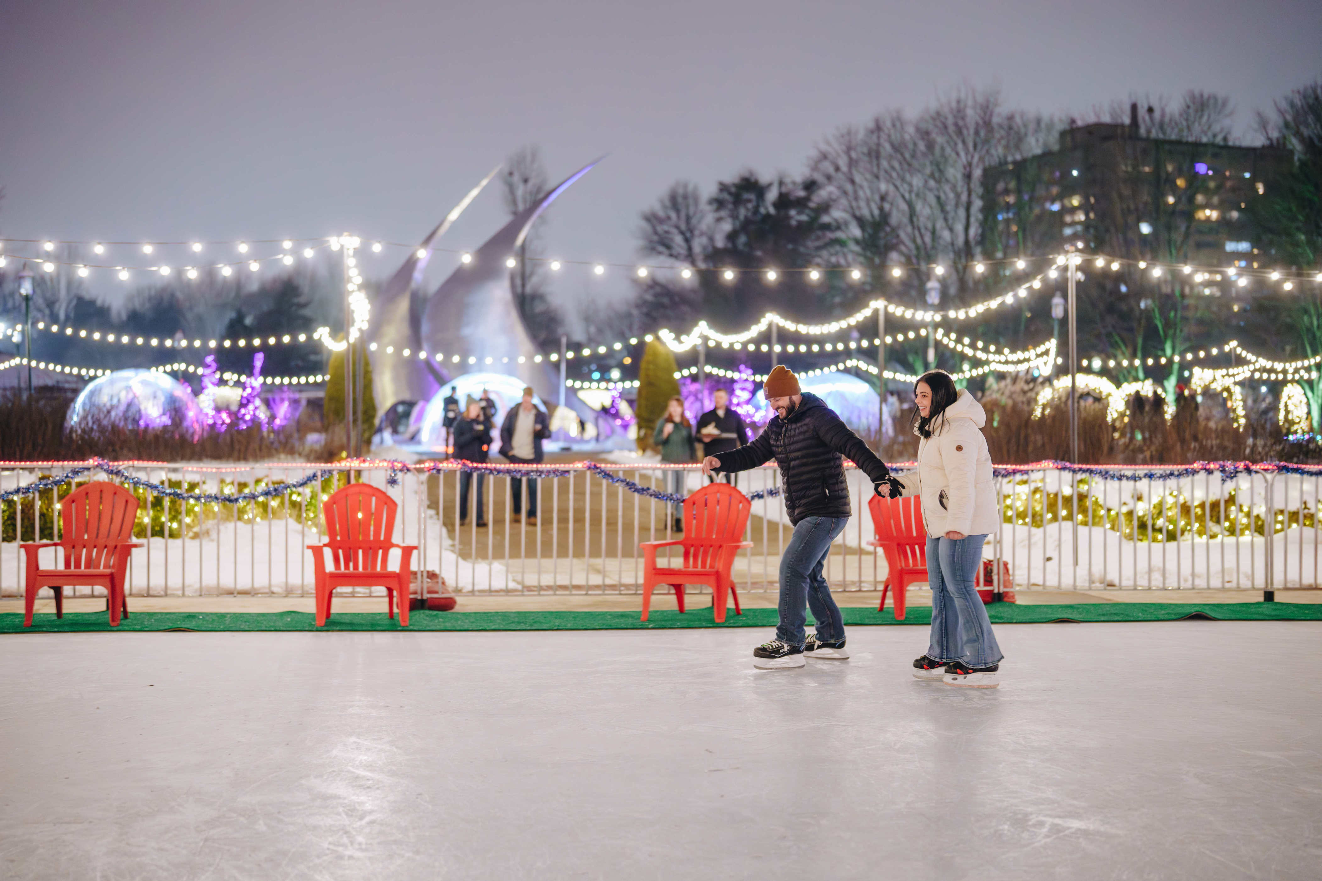 Enjoy skating and ice carving at Columbus Winter Ice Festival