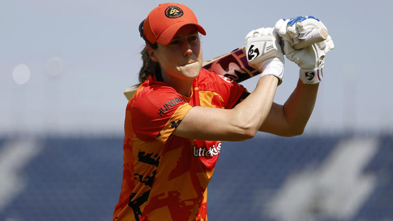 Ellyse Perry retained by Birmingham Phoenix ahead of Women's Hundred 2026