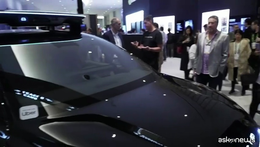 Uber svela i robotaxi al CES di Las Vegas - tecnologia news from Dailymotion