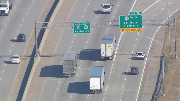 Suspect drives erratically at high speeds through Charlotte