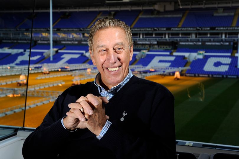 Photo Ancienne Originale – Martin Chivers Tottenham Hotspur Célèbre Avec Coéquipiers 1971